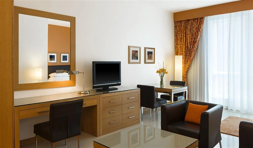 Four Points By Sheraton Bur Dubai Hotel