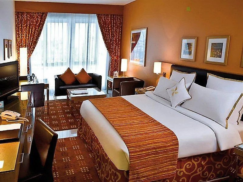 Four Points By Sheraton Bur Dubai Hotel